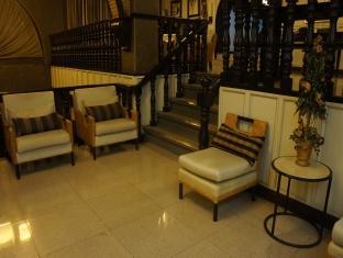 Iriga Plaza Hotel Dış mekan fotoğraf